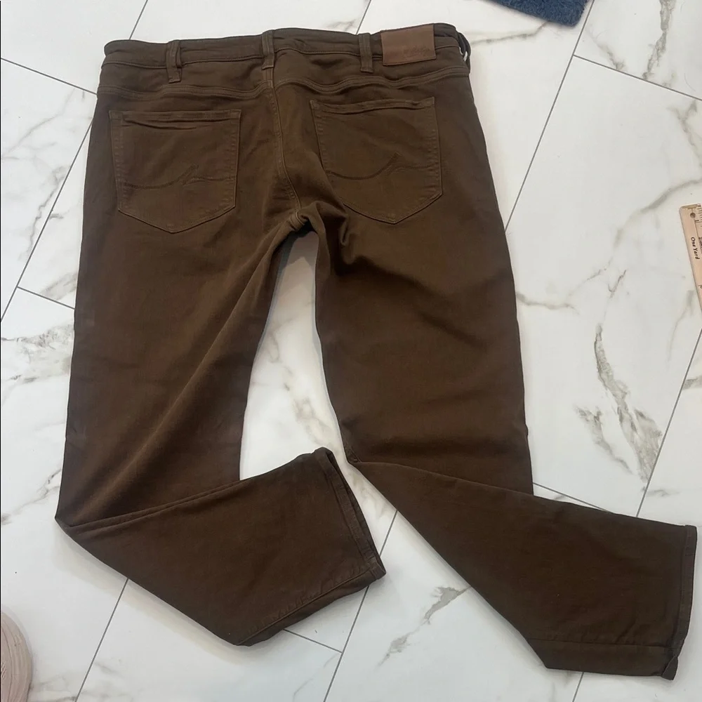 Heritage Men's Dark Brown Slim Jeans